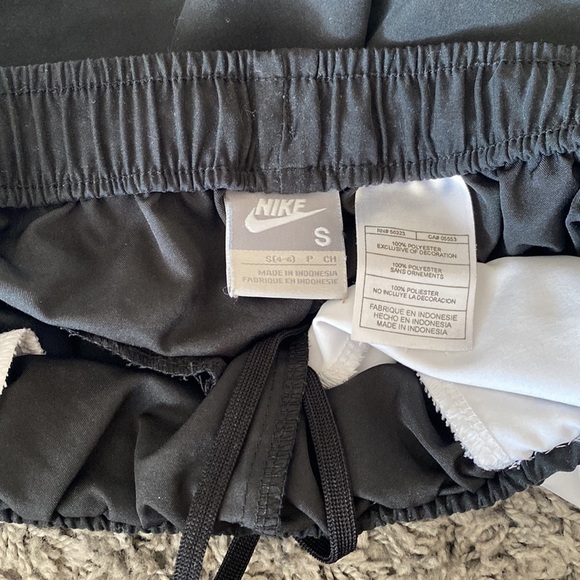 Nike Shorts Bundle Size Small - Picture 7 of 10
